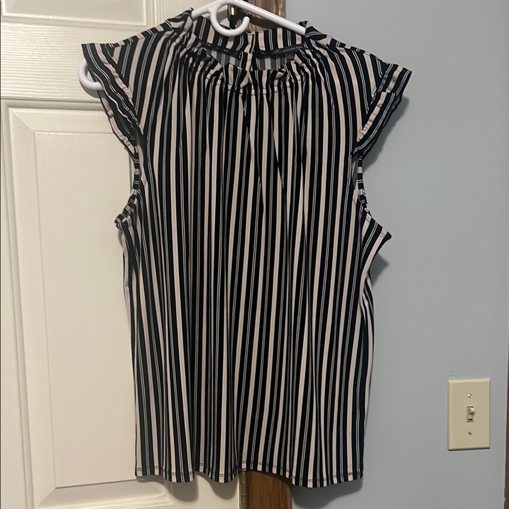 Adrianna Papell Black and Pink Ruffled Cap Sleeve Blouse